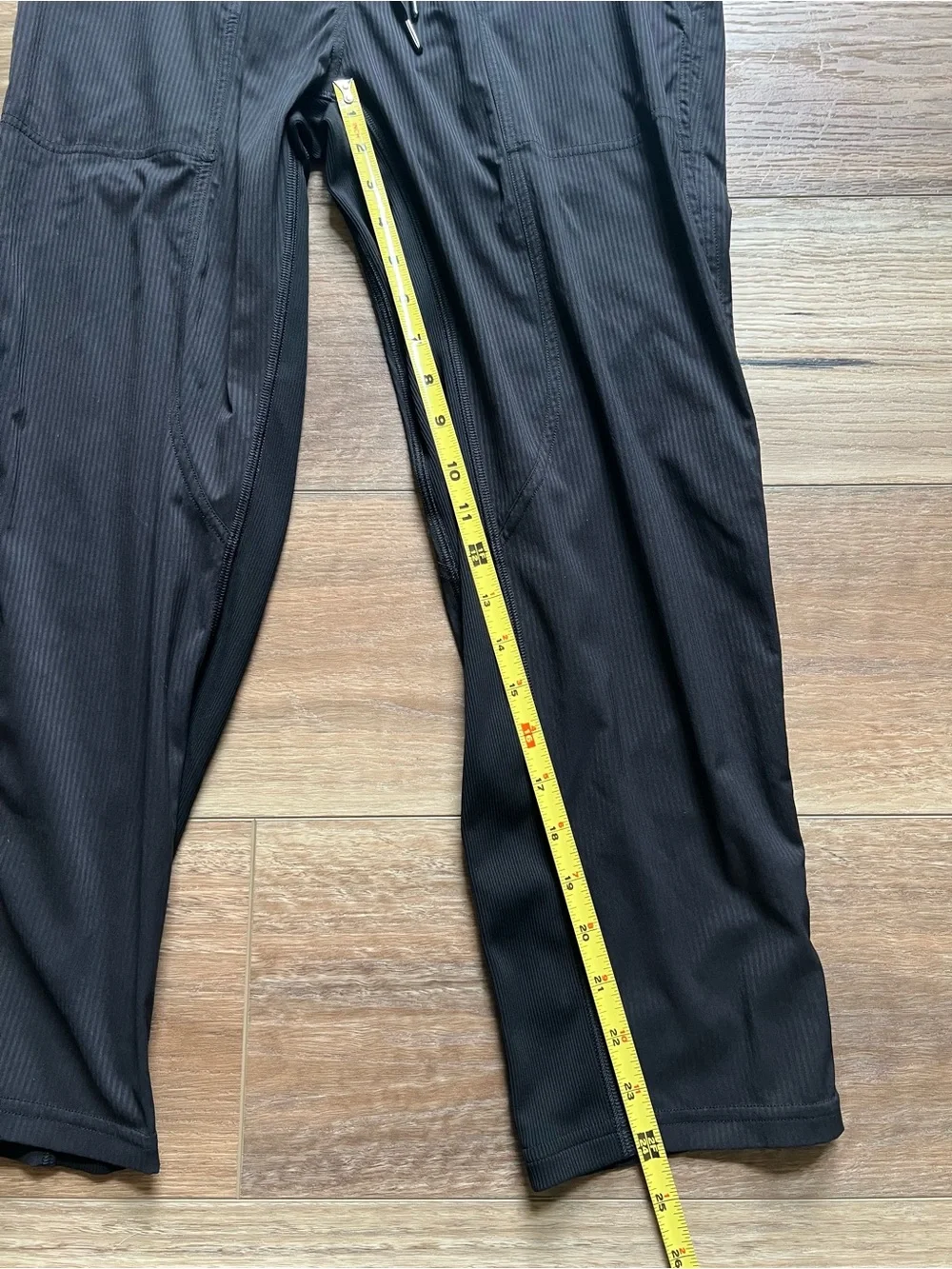 Lululemon Dance Studio Mid-Rise Crop Pants Black W6CDQS Woman’s Size 6